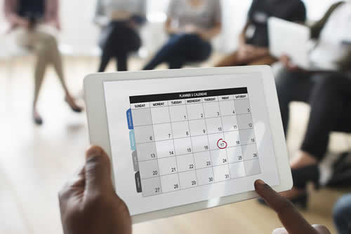 Modern calendars help you with time management