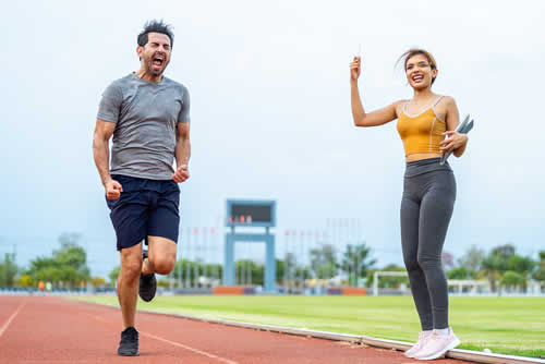 Make sure you stay on track with the right coach