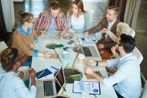 Meetings aften involve people with different backgrounds and skill sets
