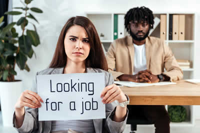 5 Telltale Signs You Want a Career Change (And What to Do Next)