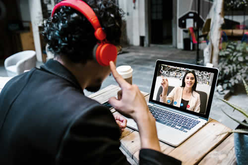 Good audio quality is a must for effective online meetings