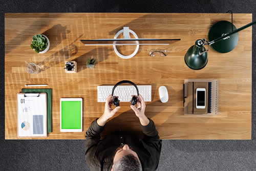 Keep everything you need within reach and you'll fee in control