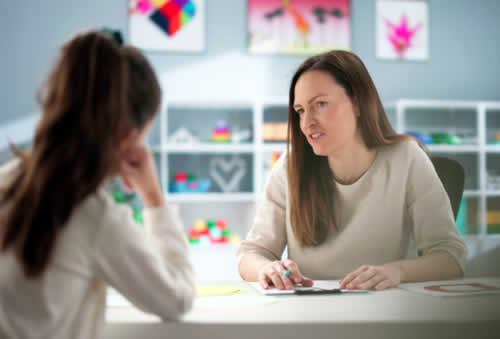 Manager supporting neurodivergent employee